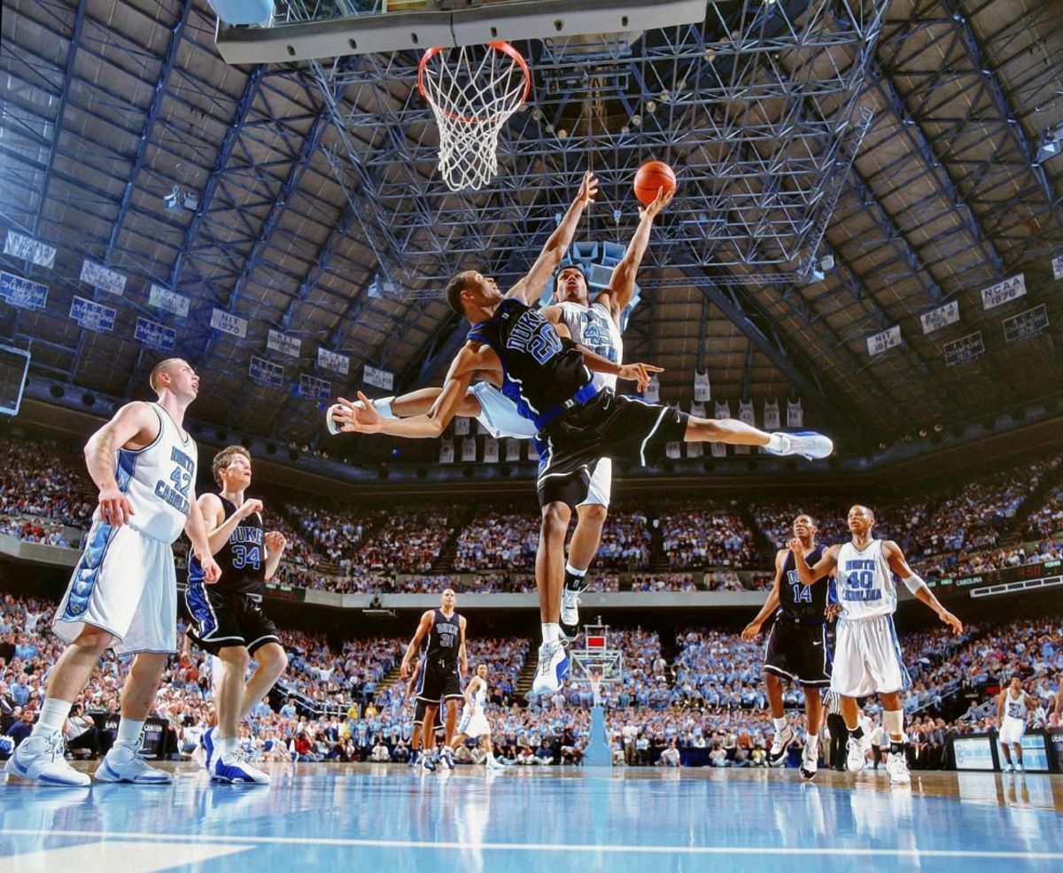 2001-Julius-Peppers-Casey-Sanders-001227211.jpg